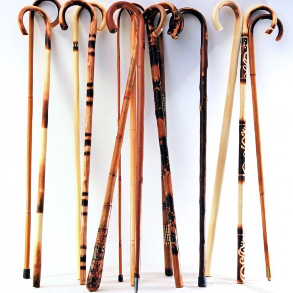 bastones_y_garrotas_madera_y_junco